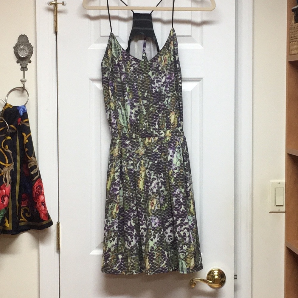 Lululemon summer dress size 4